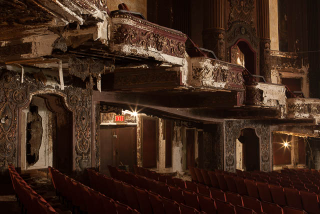 Illustration for article titled Gorgeous Old Movie Theaters That Have Fallen Into Ruin